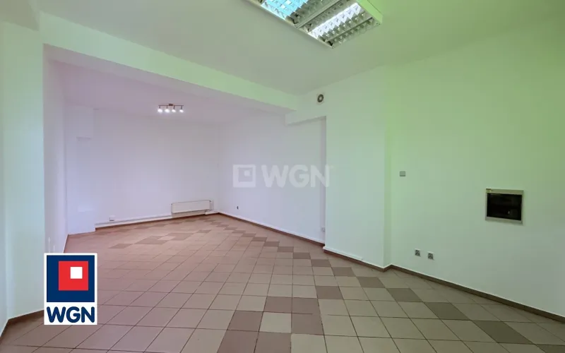 Lokal usługowy na  wynajem Jaworzno - Lokal handlowo-usługowy ul. Farna do wynajęcia